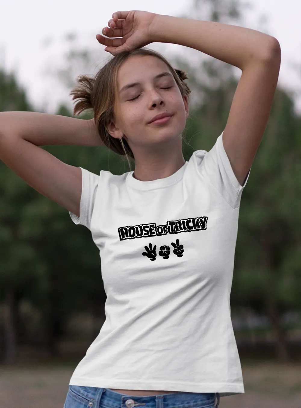 Xikers Doorbell Ringing T-Shirt